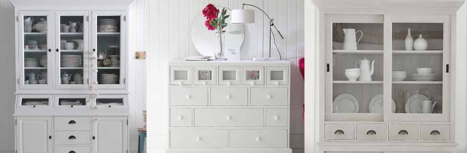 Aufsatzschränke, Schlafzimmer, Wohnzimmer, Vorzimmer im Landhausstil