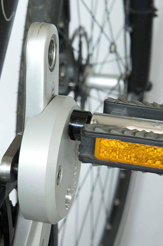 Kurbelarmverkürzer am Fahrrad montiert