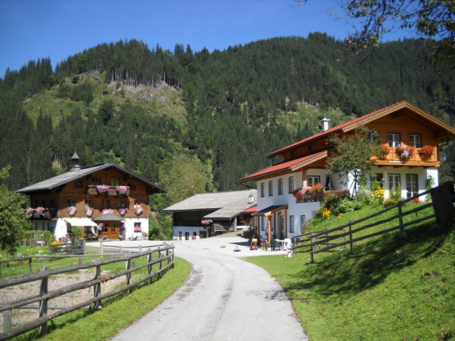 Gesamtübersicht des Hofes Ferienwohnung ab 70.00 € pro Nacht