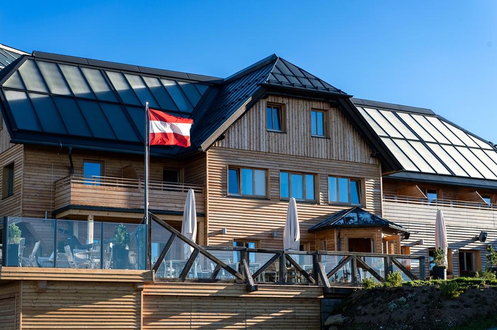 Ihr Gaumen wird von den Köstlichkeiten im Alpengasthof überzeugt sein.