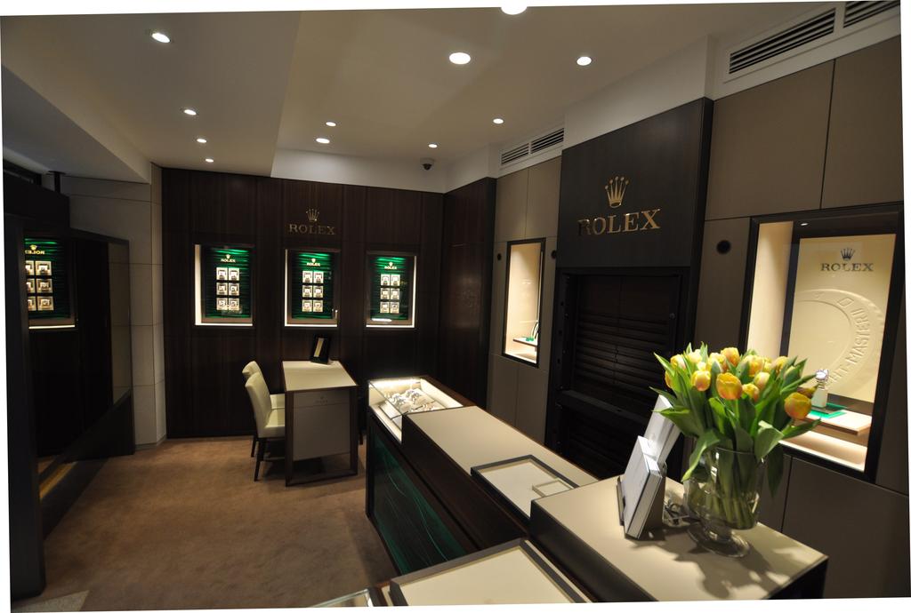 zur Gänze im Design der Rolexwelt